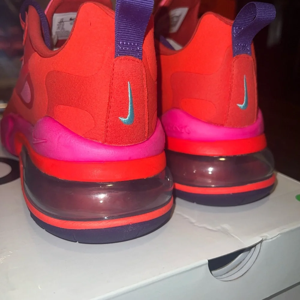 Air Max 270 React EDM - Picture 7 of 10